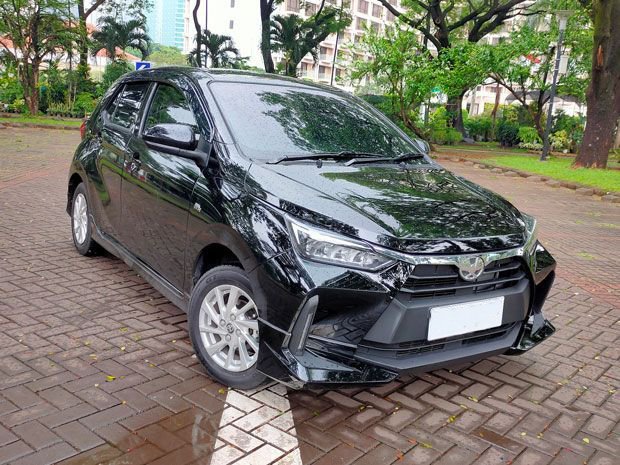 67879-all-new-toyota-agya-berdesain-makin-sporty-3 copy