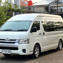 gallery_mobil-bekas-mobil123-toyota-hiace-commuter-van-indonesia_copy_de264c48-8bd1-4a03-aba8-0b7a4d5549c7.jpg